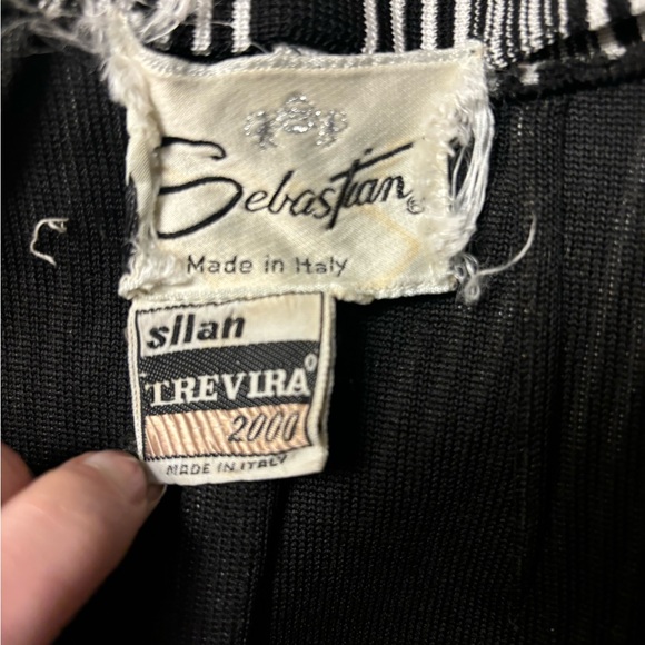 Funky and unique vintage black and white striped polyester jacket - Picture 5 of 5